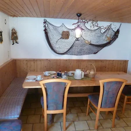 Privatzimmer Rethaber Ringsheim Room photo